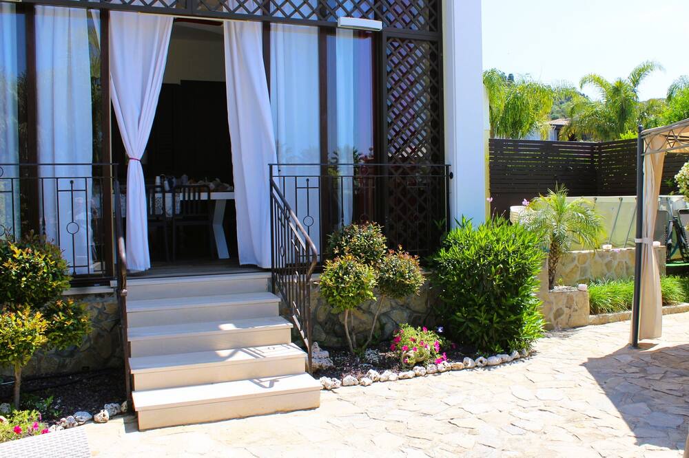 Photo of Outdoor in Campofelice di Roccella