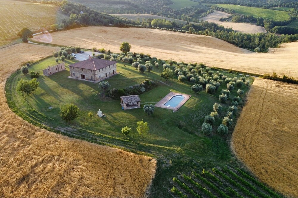 Photo of Outdoor in Compignano