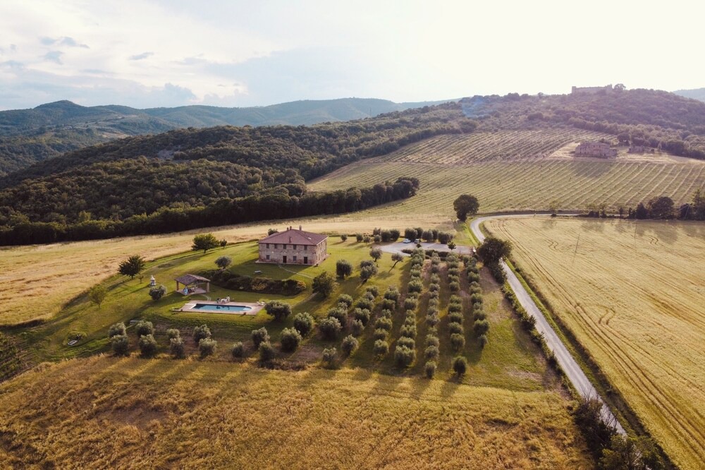 Photo of Outdoor in Compignano