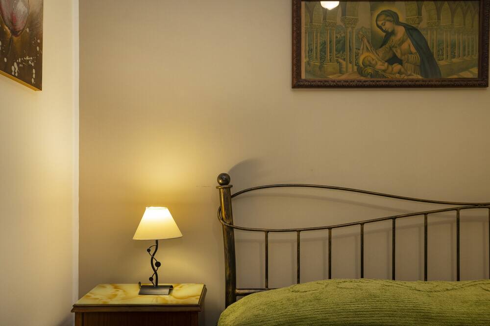 Photo of Bedroom in Naso