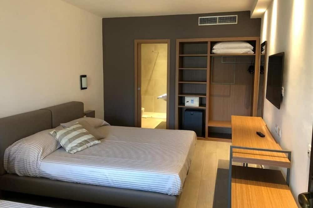 Photo of Bedroom in Cutro
