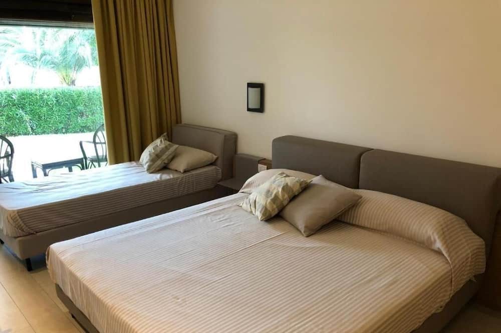 Photo of Bedroom in Cutro