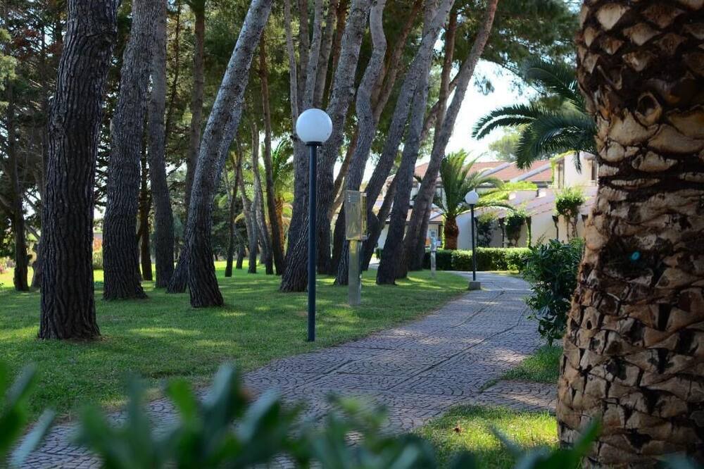 Photo of Outdoor in Cutro