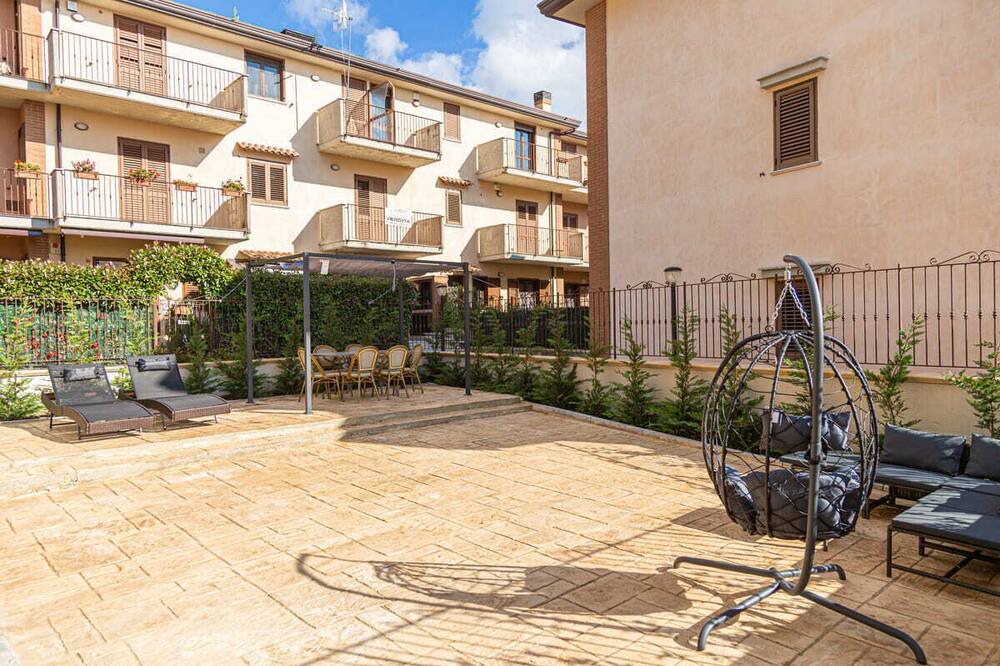 Photo of Patio Balcony in Ospedaletto D'Alpinolo
