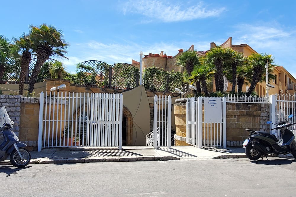 Photo of Outdoor in Mondello