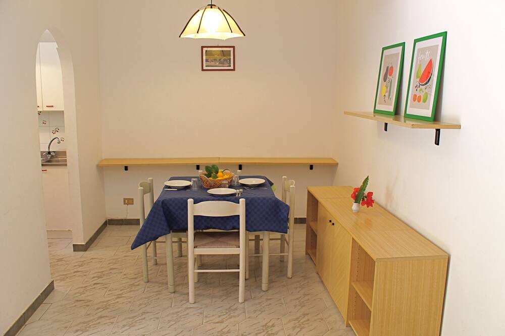 Photo of Kitchen in Campofelice di Roccella