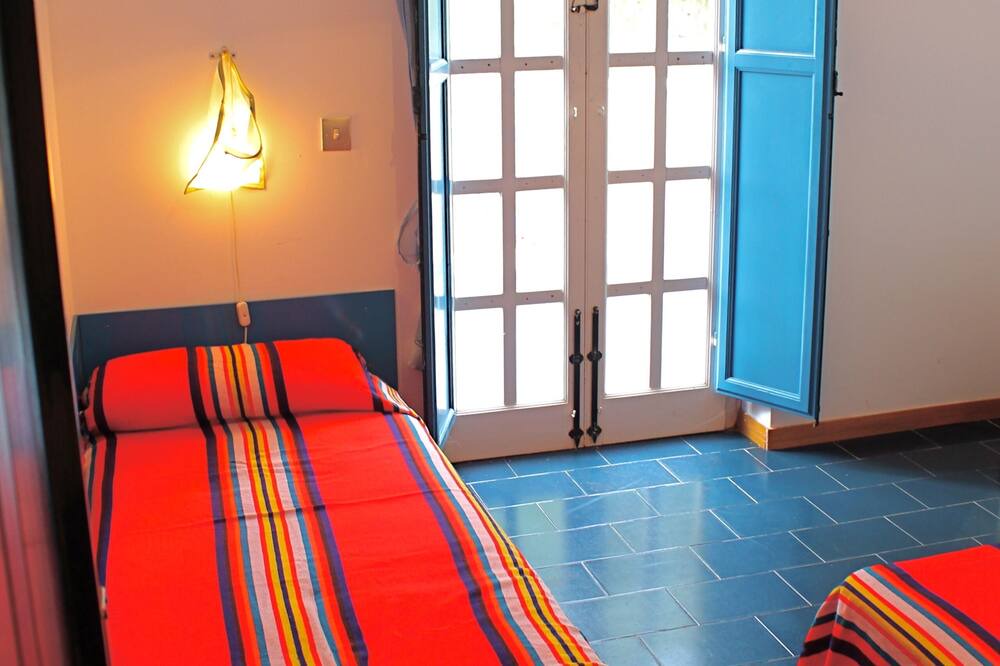 Photo of Bedroom in Campofelice di Roccella