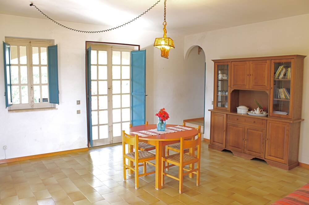 Photo of Kitchen in Campofelice di Roccella