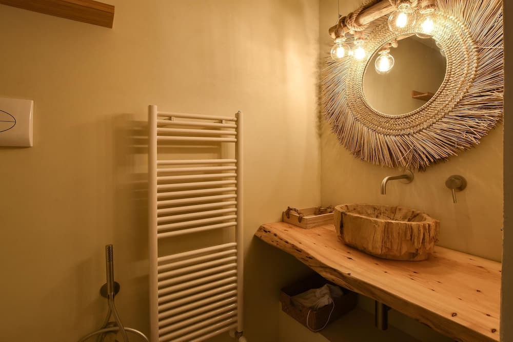 Photo of Bathroom in Balestrate