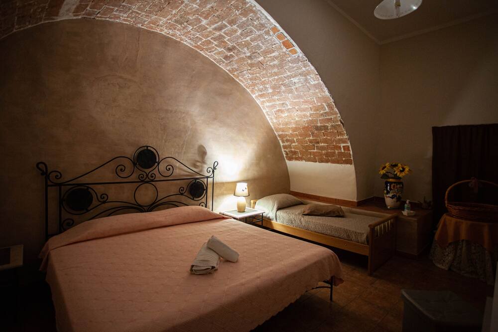 Photo of Bedroom in Scillato