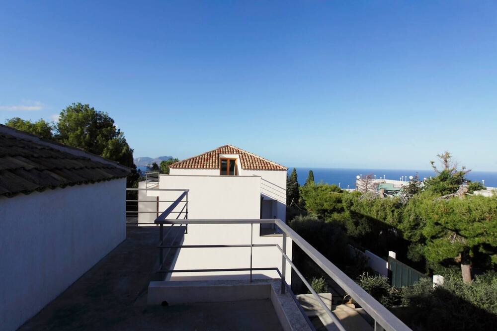 Photo of Patio Balcony in Torre Colonna-sperone