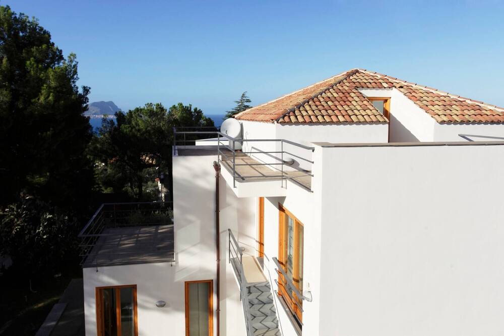 Photo of Others in Torre Colonna-sperone