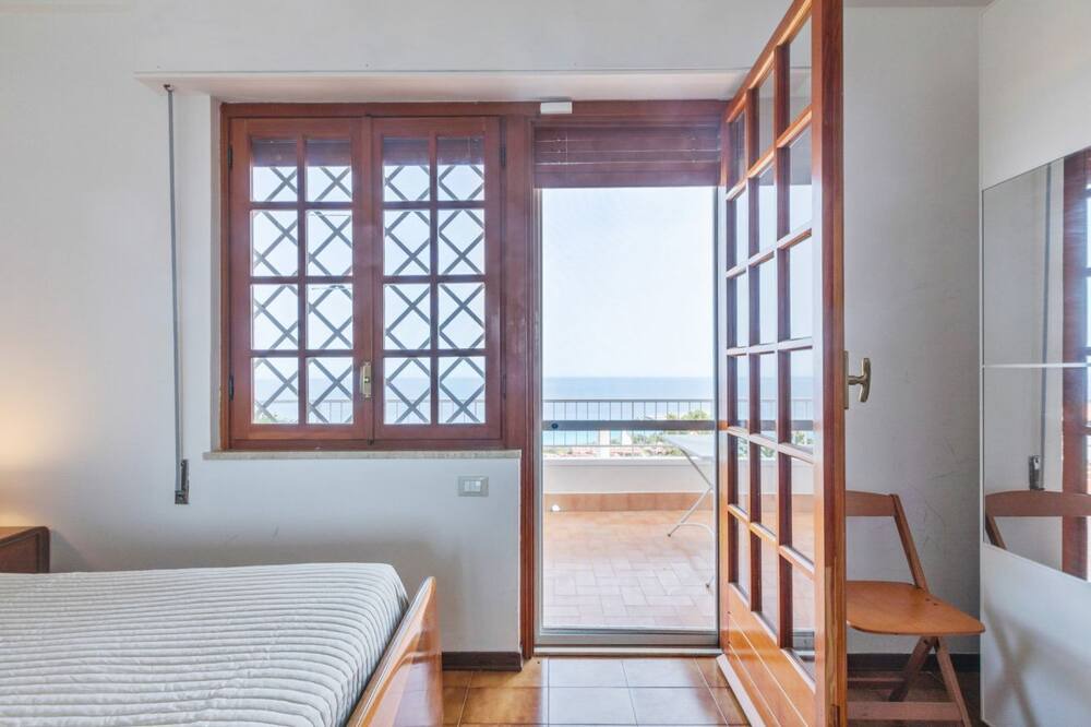 Photo of Bedroom in Addaura