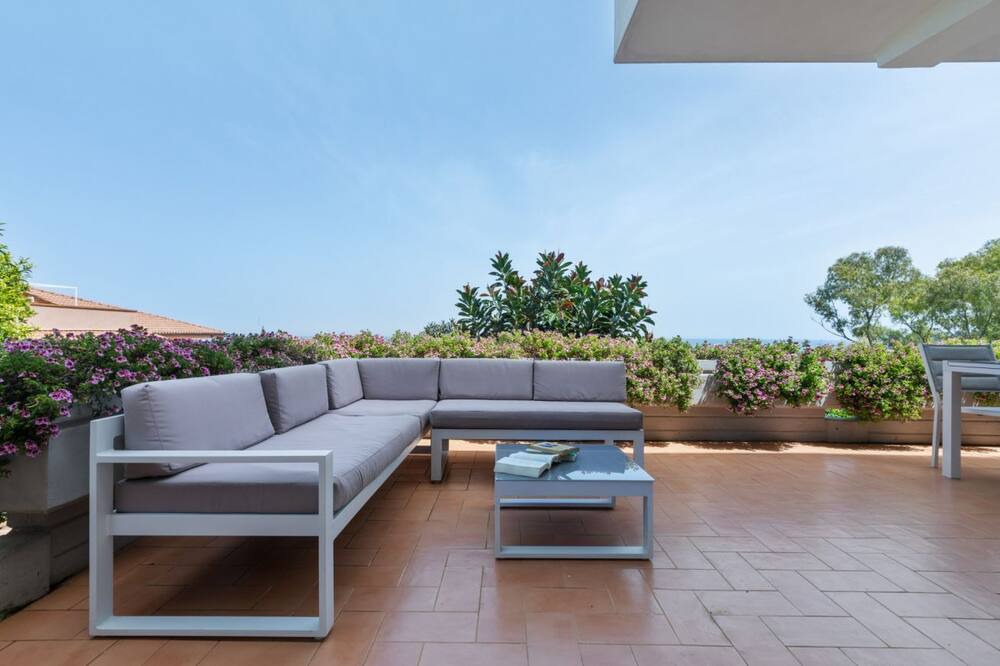 Photo of Patio Balcony in Addaura