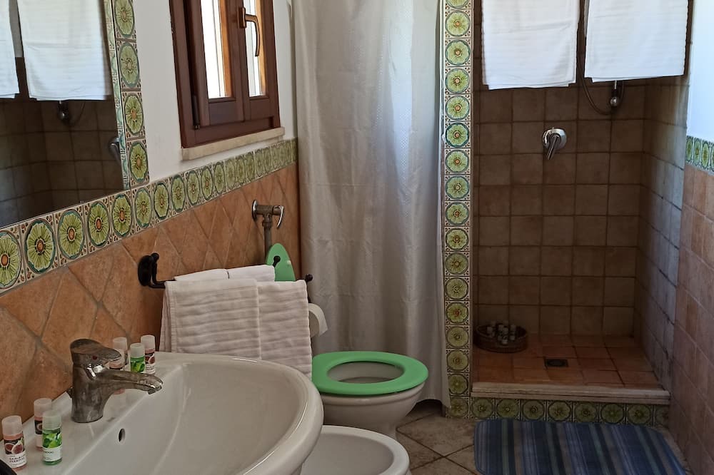 Photo of Bathroom in Alcamo
