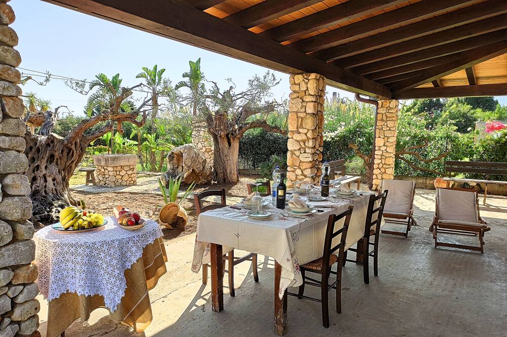 Photo of Patio Balcony in Alcamo