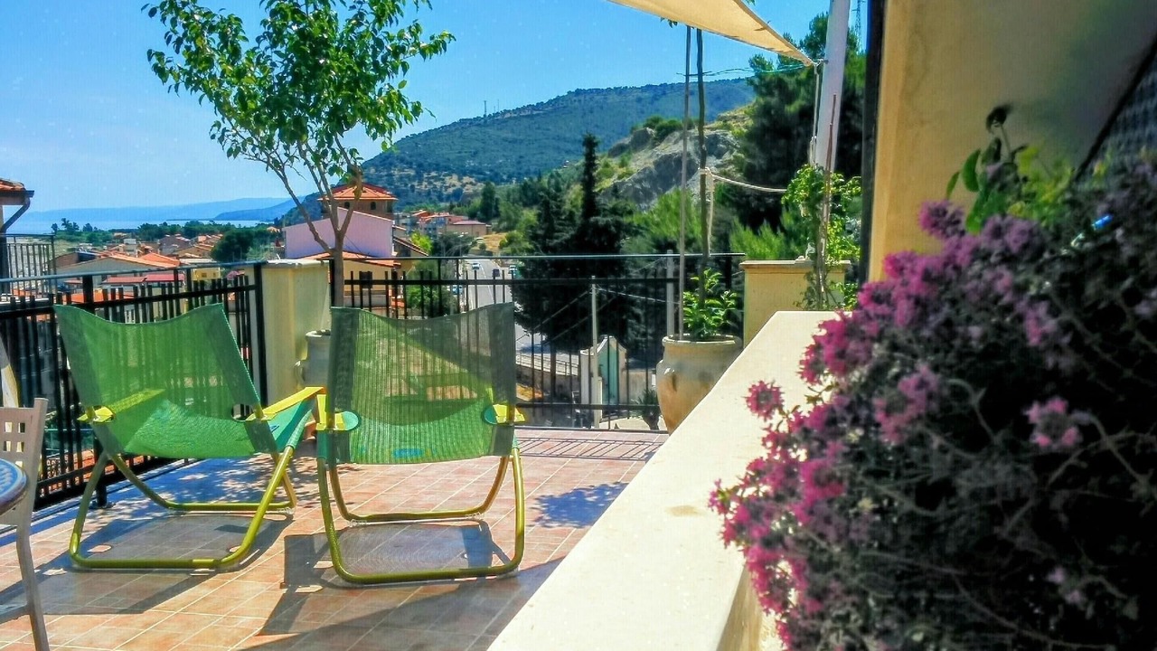 Photo of Patio Balcony in Castel Di Tusa