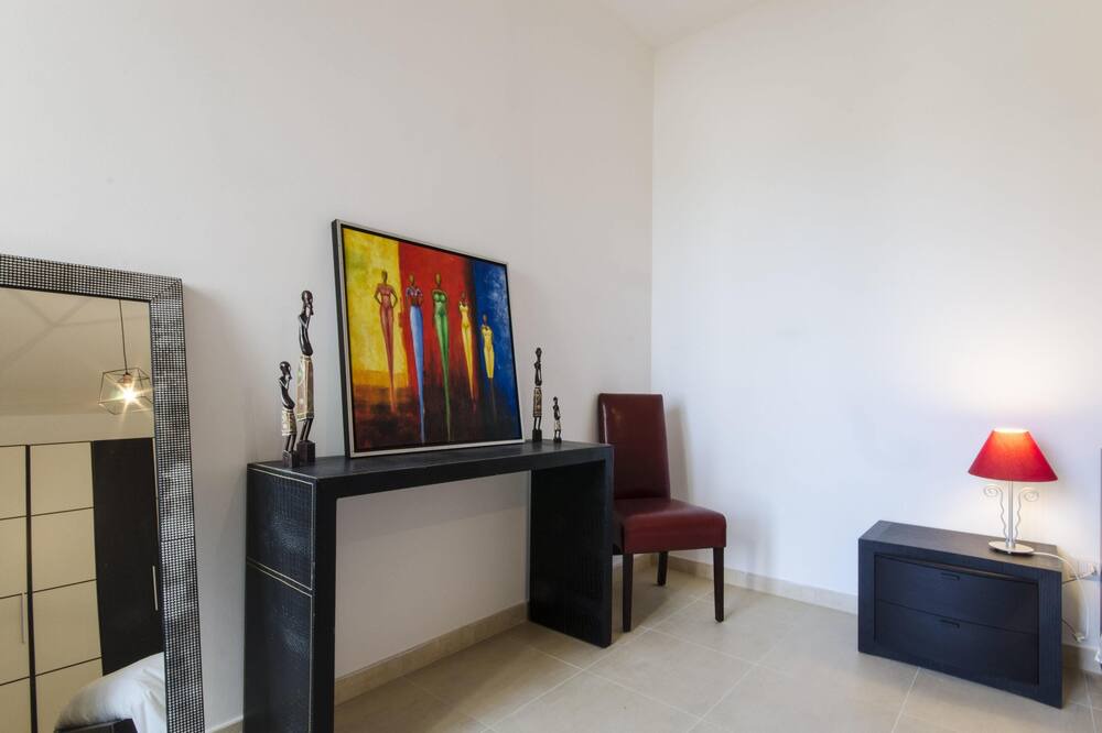 Photo of Bedroom in Tiche