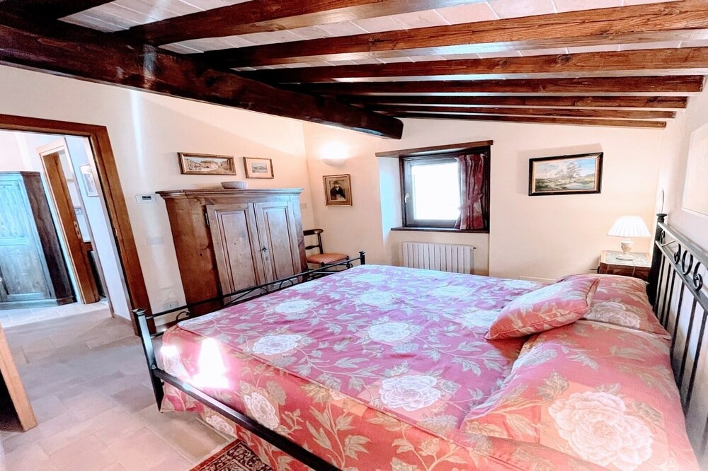 Photo of Bedroom in Spoleto