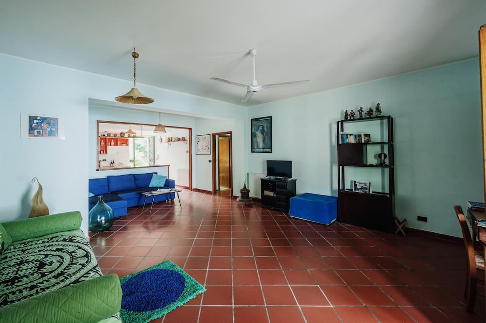 Photo of Livingroom in Gioiosa Marea