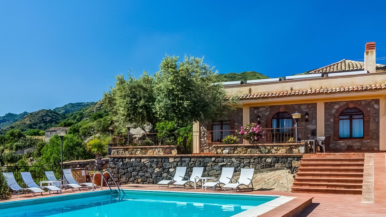 Photo of Outdoor in Mitogio