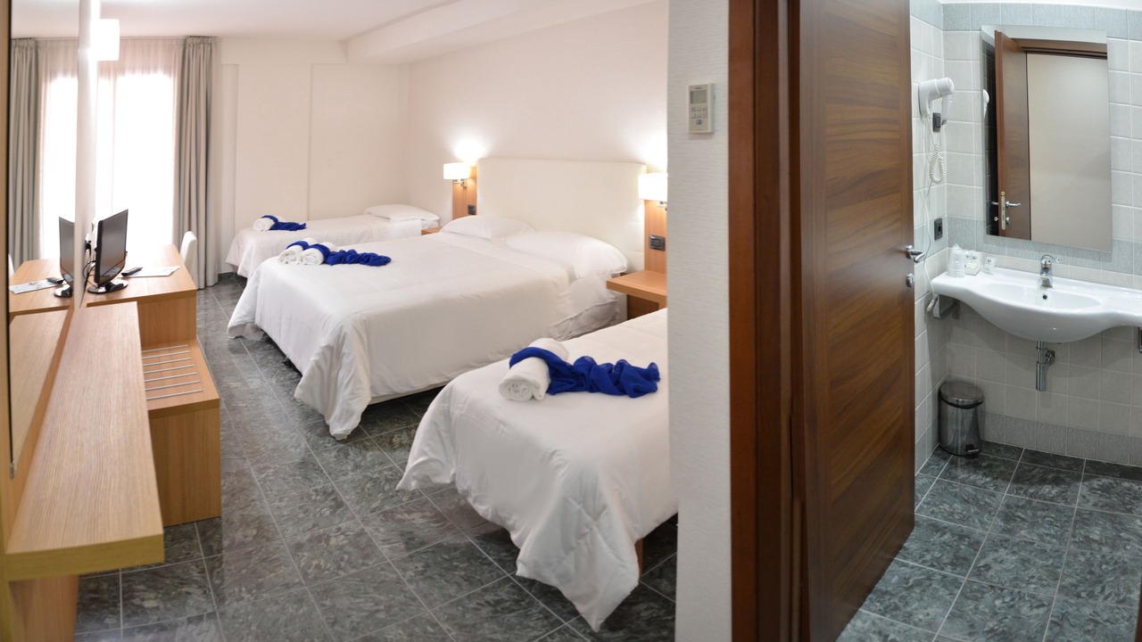 Photo of Bedroom in Mercato San Severino