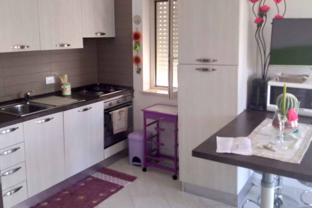 Photo of Kitchen in Contrada Difesa II VV