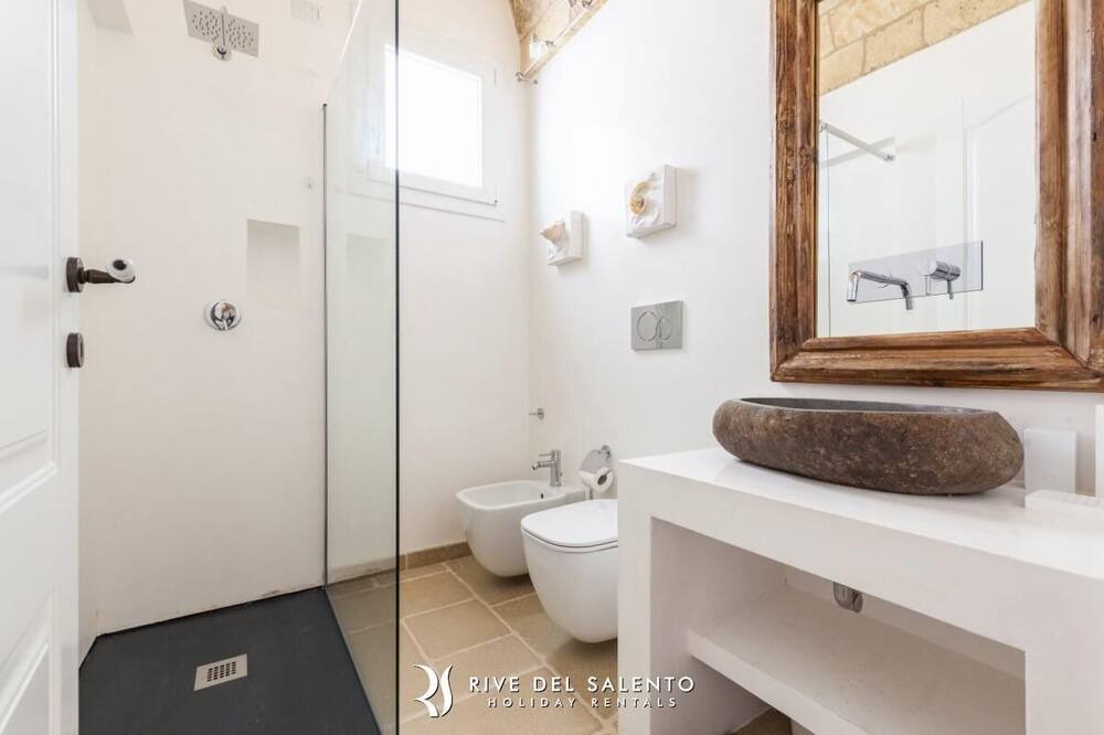 Photo of Bathroom in Salve