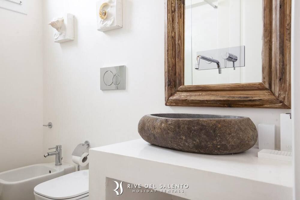 Photo of Bathroom in Salve