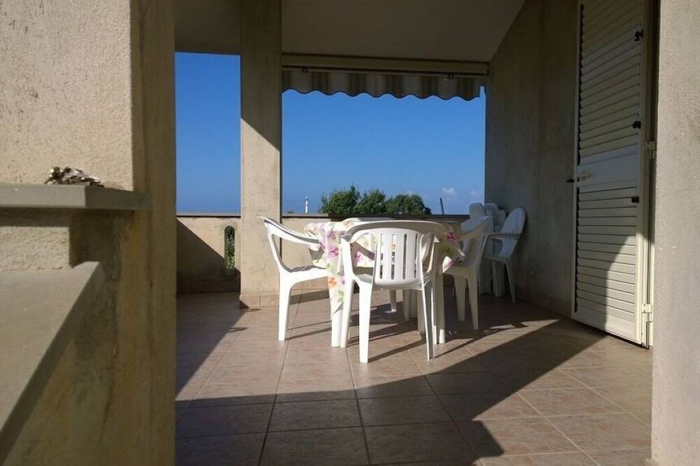 Photo of Patio Balcony in Ricadi