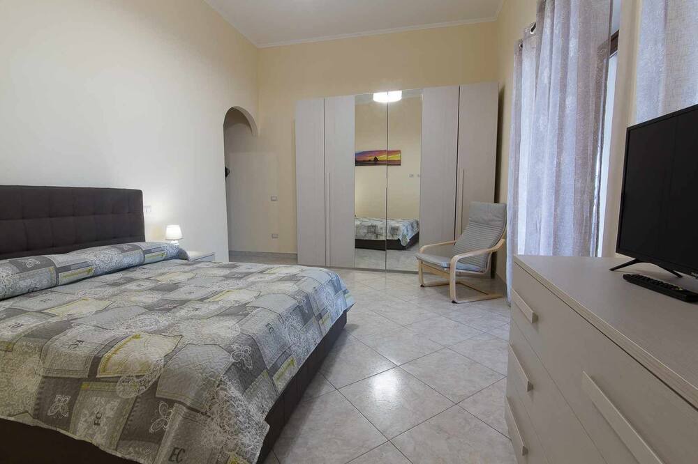 Photo of Bedroom in Lingua