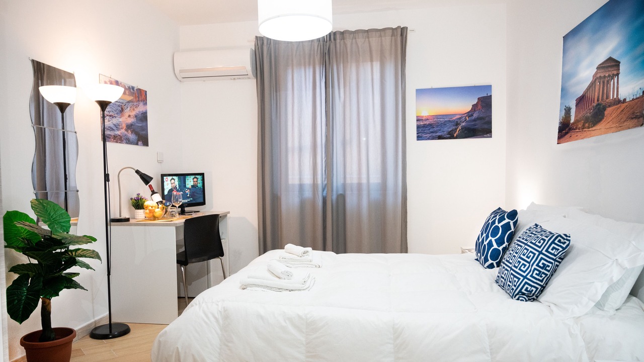 Photo of Bedroom in Favara