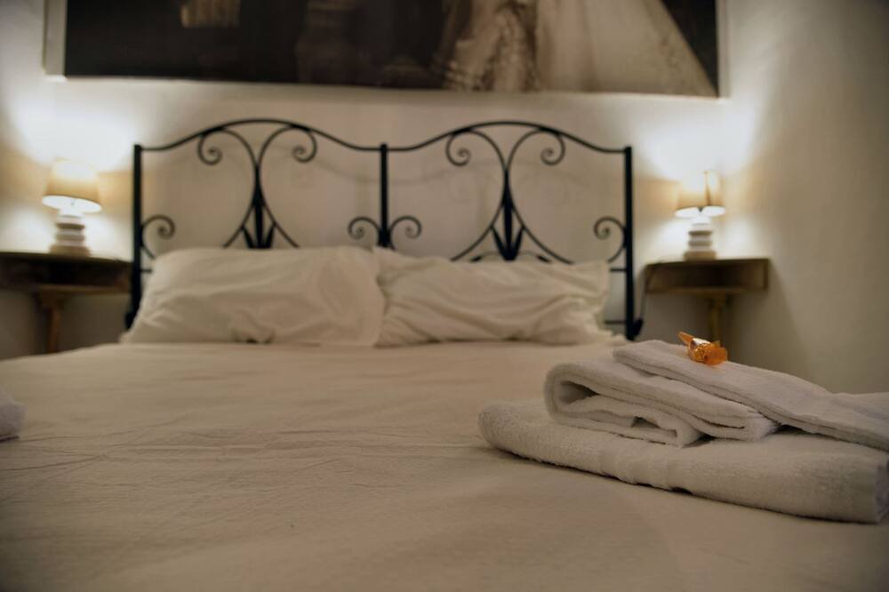 Photo of Bedroom in Kalsa