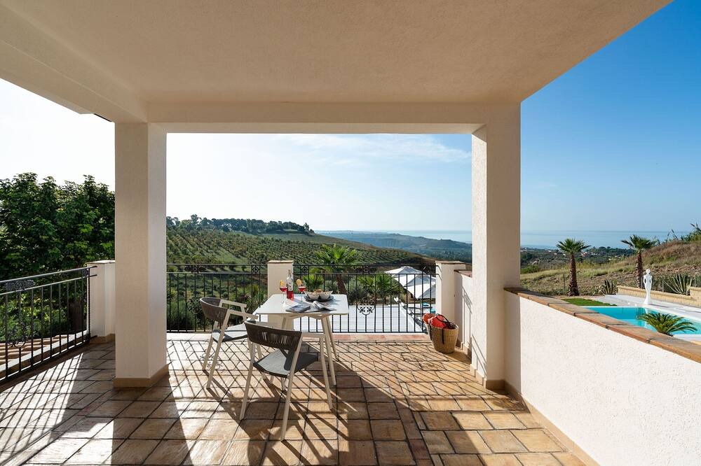 Photo of Patio Balcony in Borgo Bonsignore