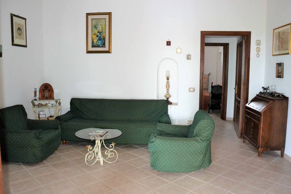 Photo of Livingroom in Malfa
