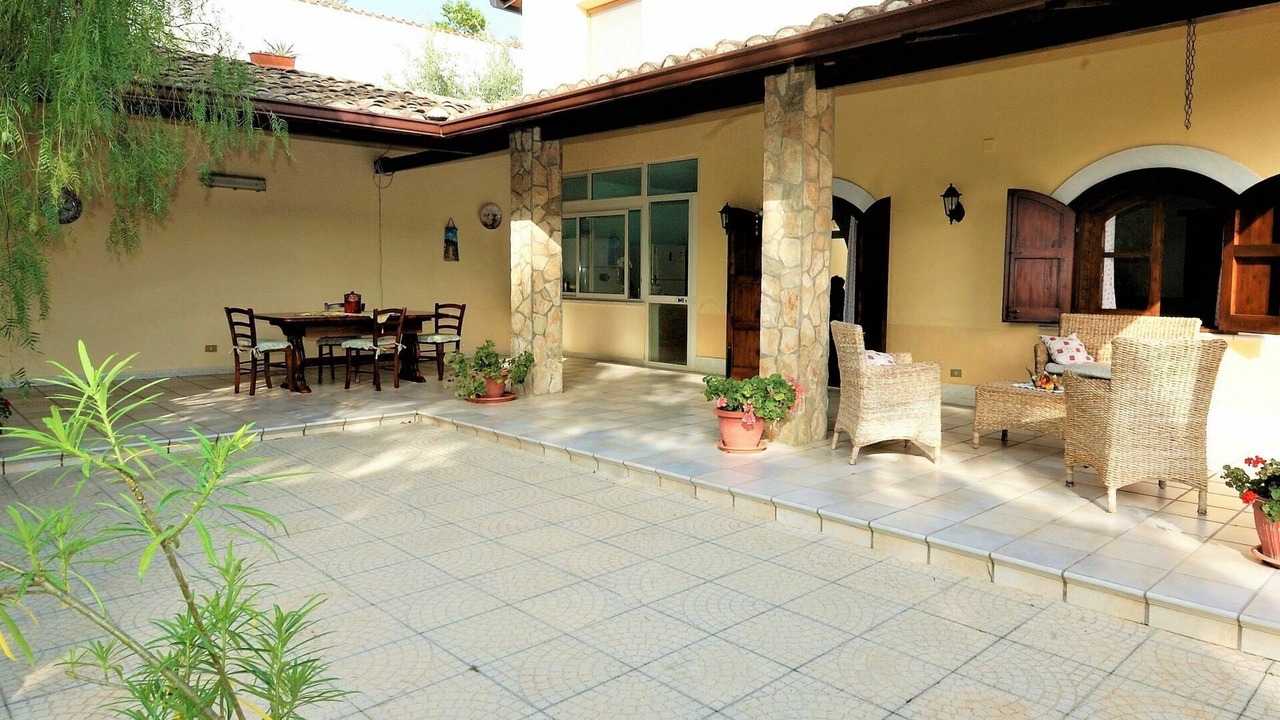 Photo of Patio Balcony in Trappeto