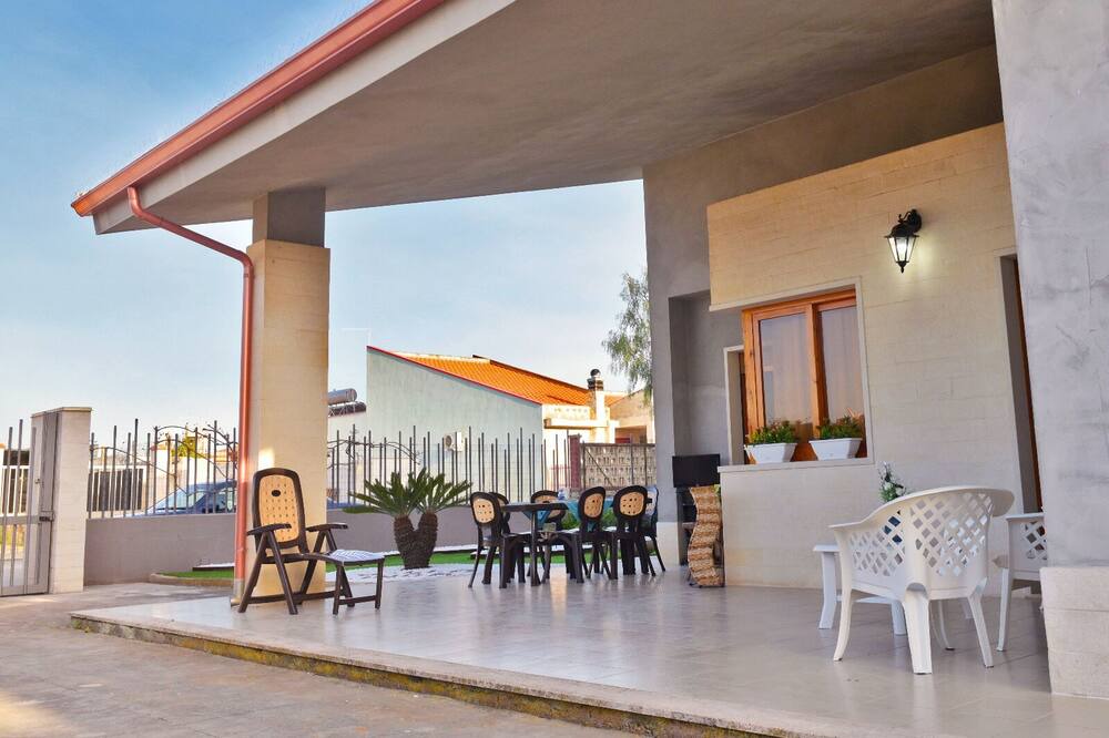 Photo of Patio Balcony in Santa Maria del Focallo