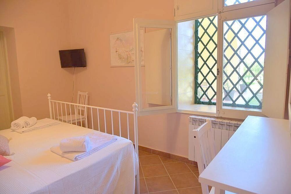 Photo of Bedroom in Archi