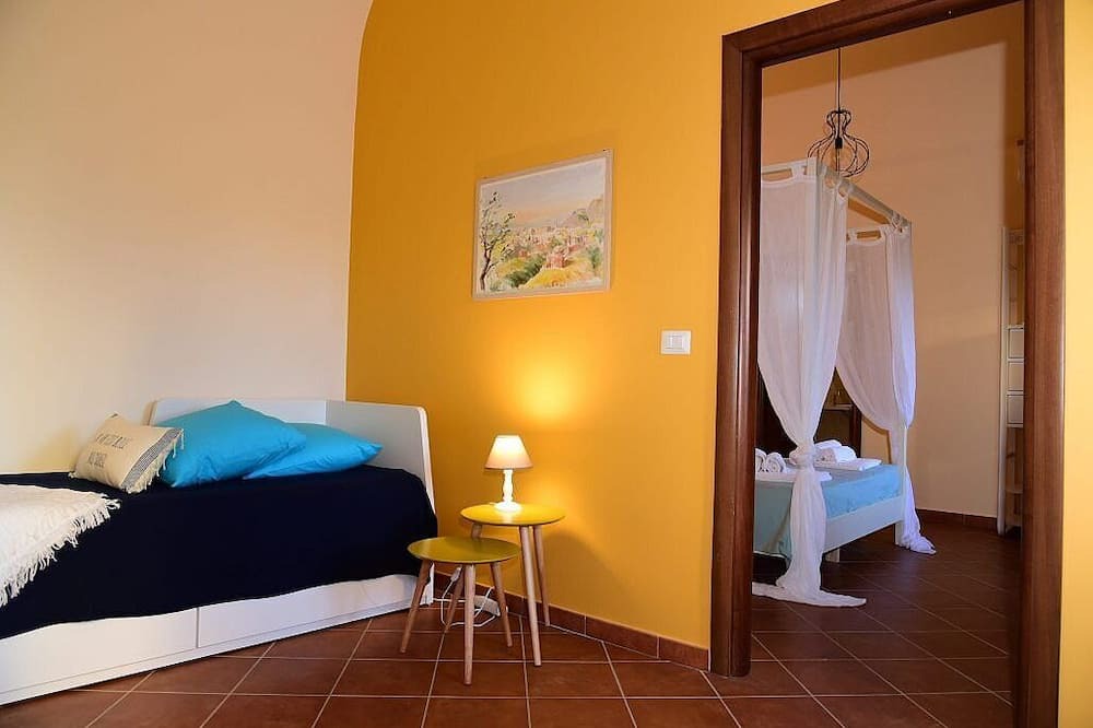 Photo of Bedroom in Archi