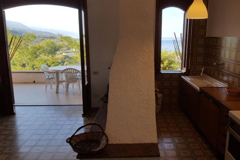Photo of Kitchen in Fuscaldo