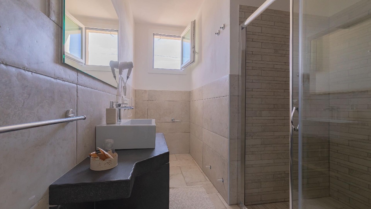 Photo of Bathroom in Cenate