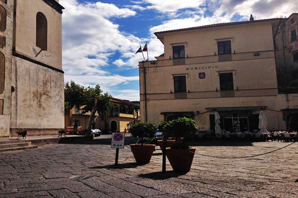 Photo of Others in Pontone
