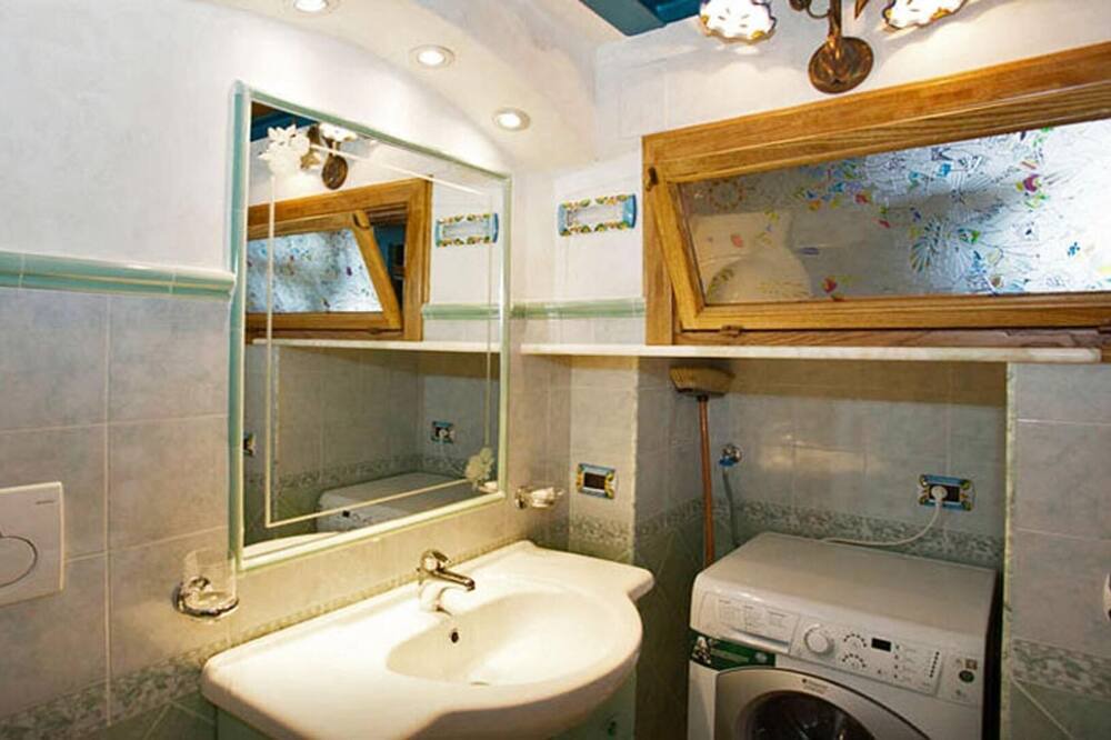 Photo of Bedroom in Pontone