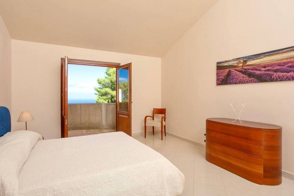 Photo of Bedroom in Valderice