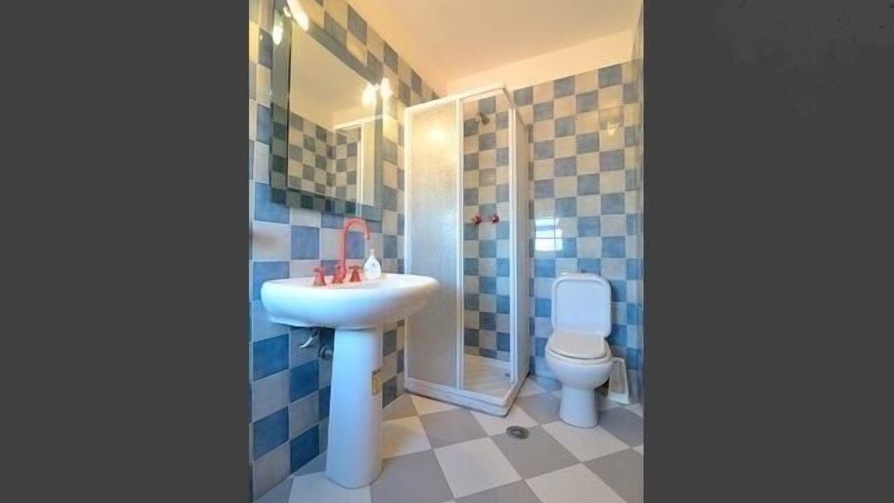 Photo of Bathroom in Porticato
