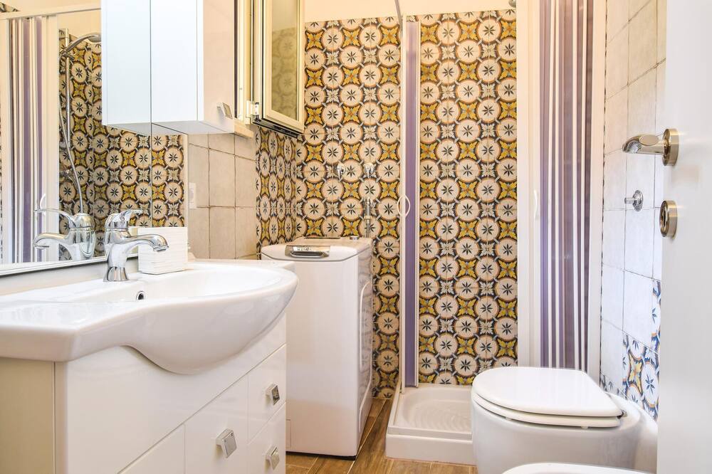 Photo of Bathroom in Scilla