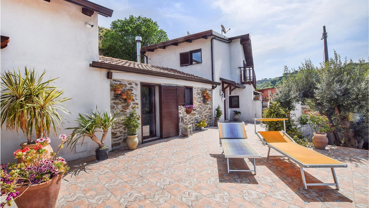Photo of Outdoor in Motta San Giovanni