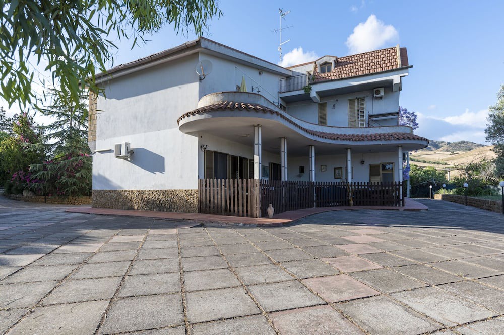 Photo of Outdoor in Assoro