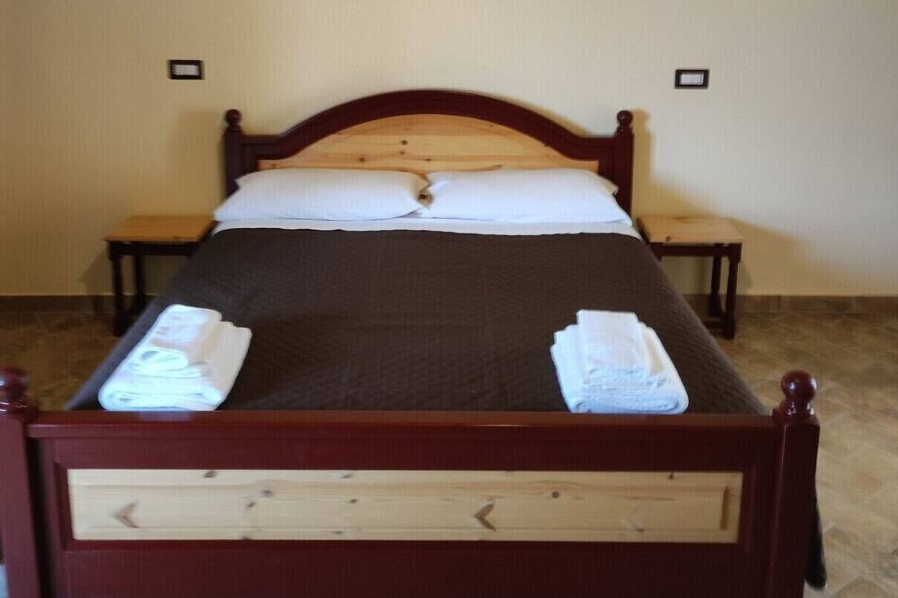 Photo of Bedroom in Strongoli