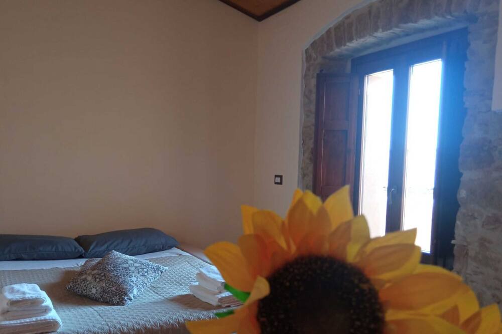 Photo of Bedroom in Strongoli